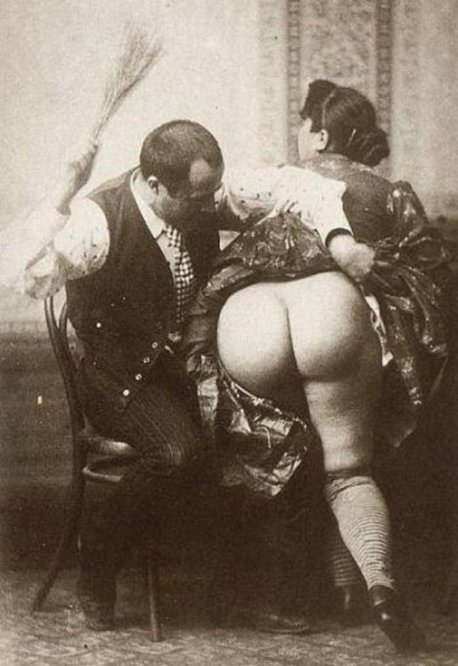 Эротические фотографии 100 летней давности