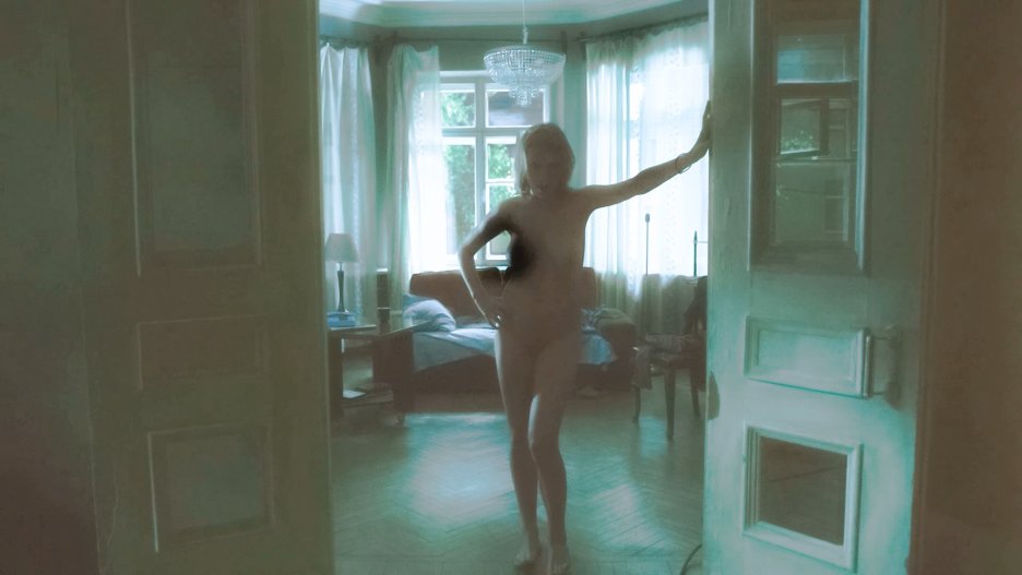Стальная бабочка Дарья Мельникова ню