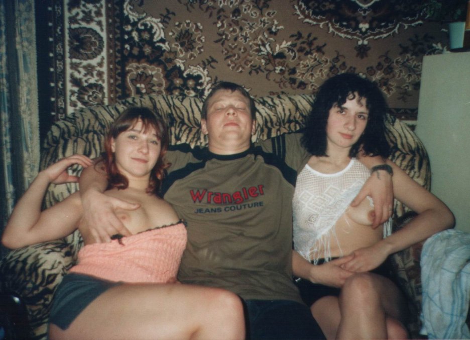 Голые студентки в общежитии