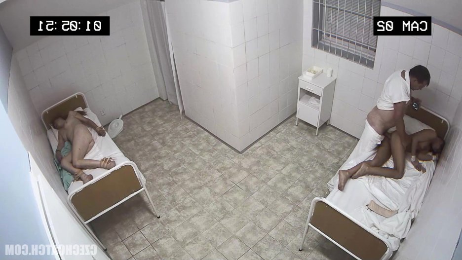 Выебал медсестру в больнице