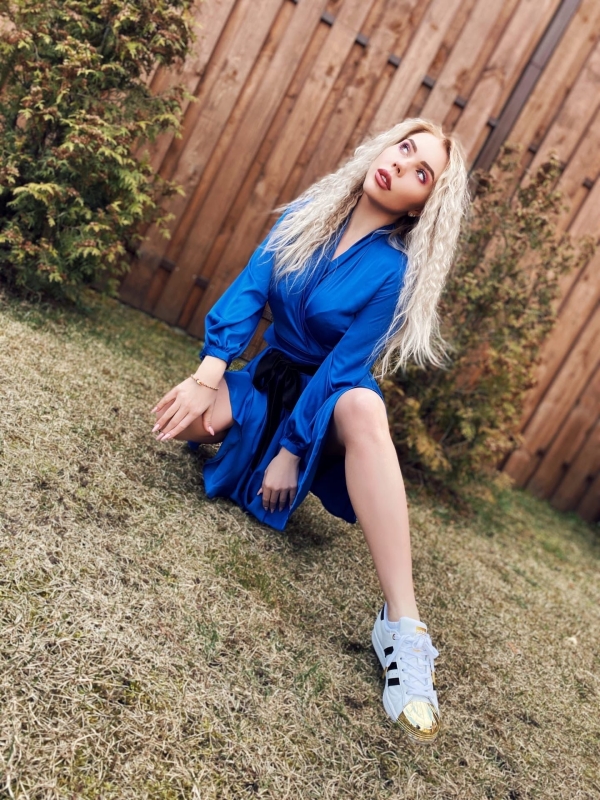 Блоггер Карина Лазарьянц