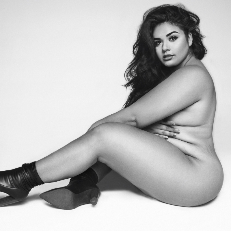 Модель Plus-Size Диана Сирокай
