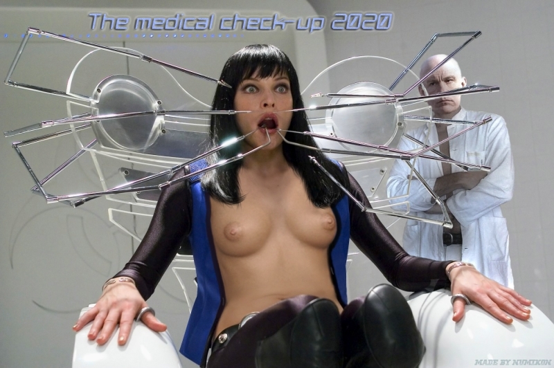 Актриса Милла Йовович голая