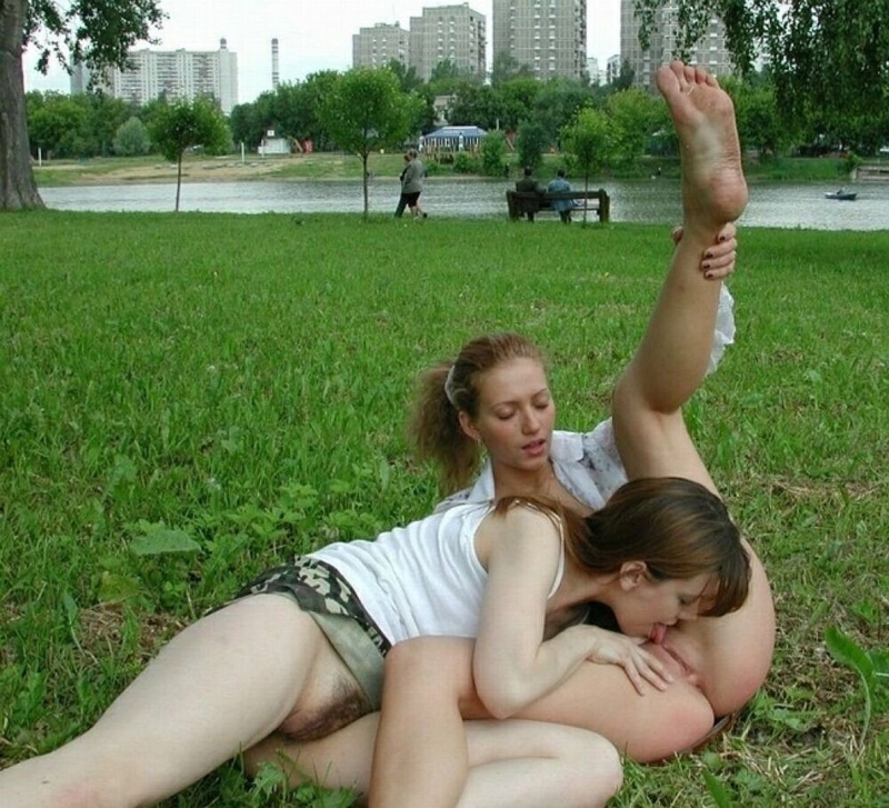 Фотосессия лесби на улице