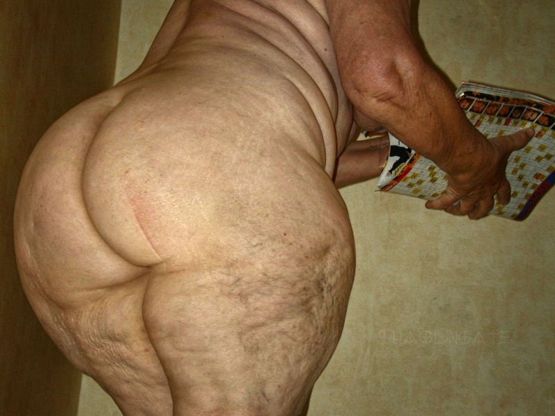 Целлюлитные попы женщин
