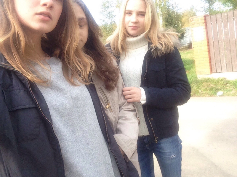 На донышке Диана Шурыгина