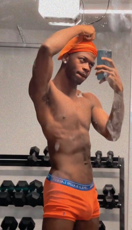 Lil nas x торс