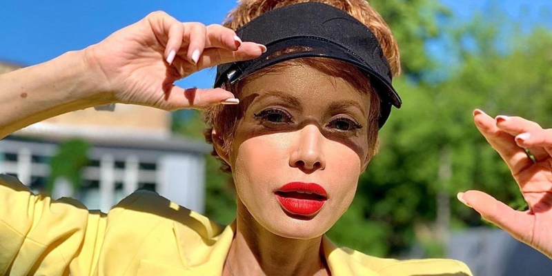 Елена Кристина лебедь