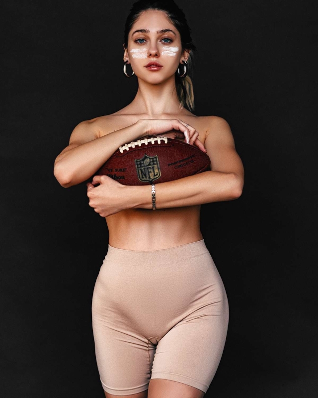 Амалия Анненкова