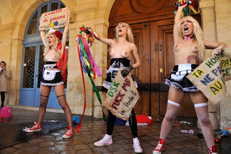 Украинские активистки Femen